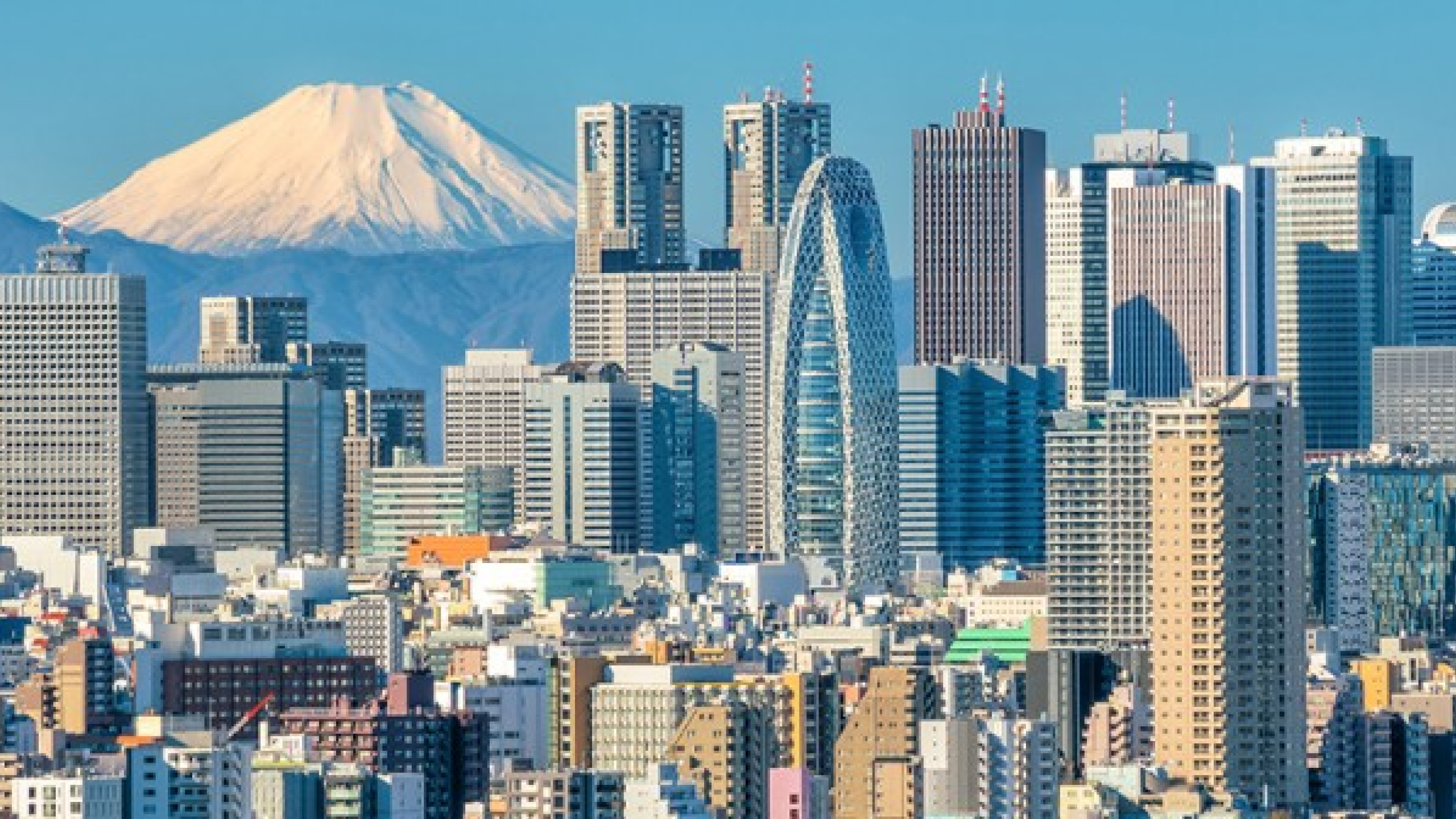 AdobeStock-133108246-Tokyo-skyline